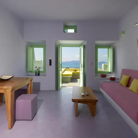 Caldera Beyond Otel 2*