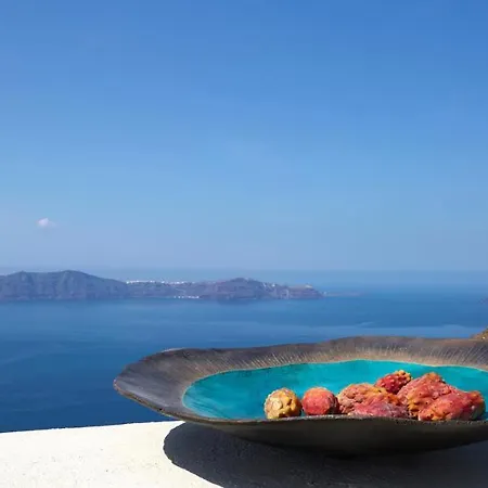 Otel Caldera Beyond