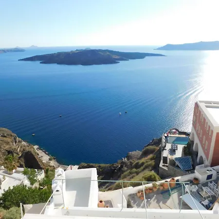 Otel Caldera Beyond